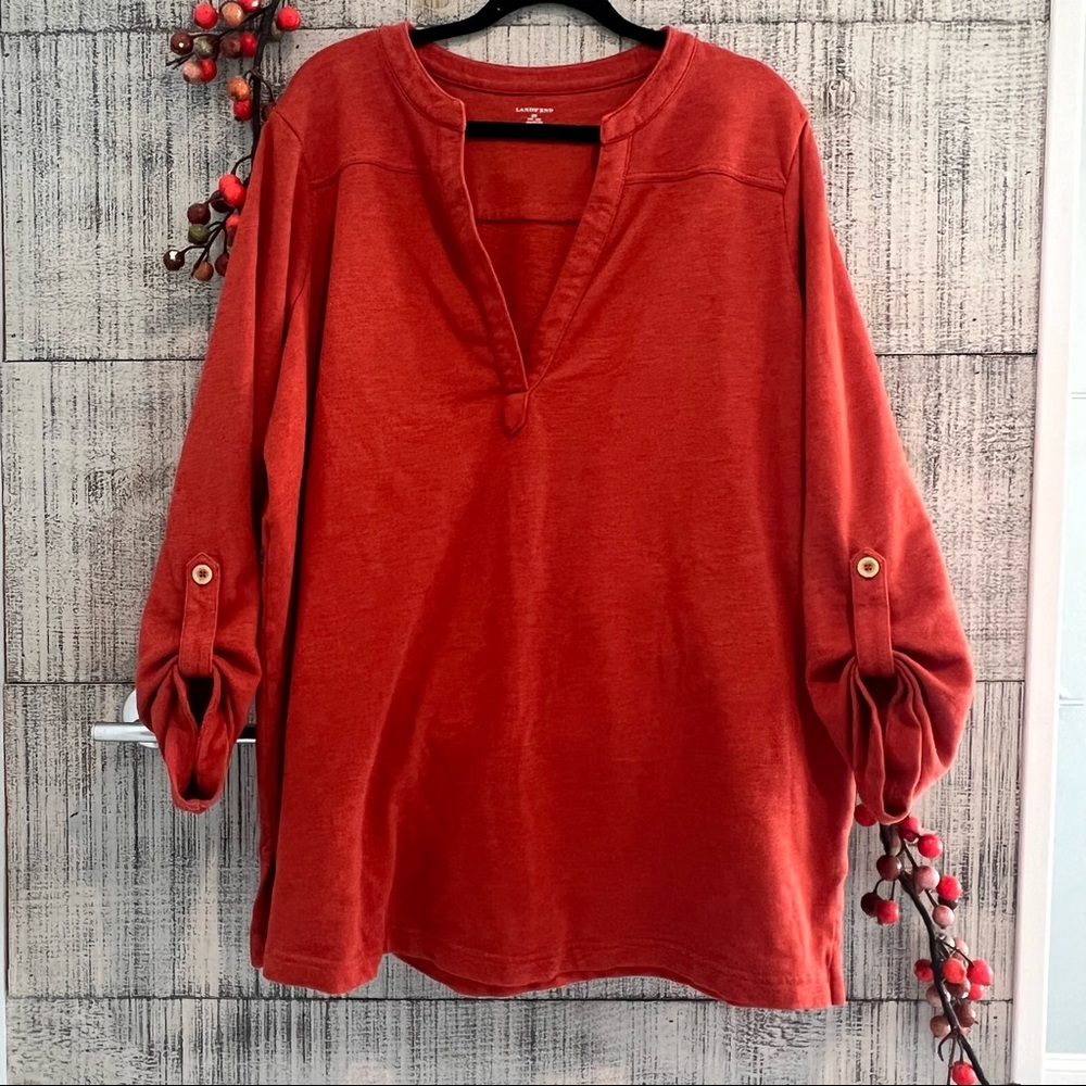 Lands’ end v neck pullover